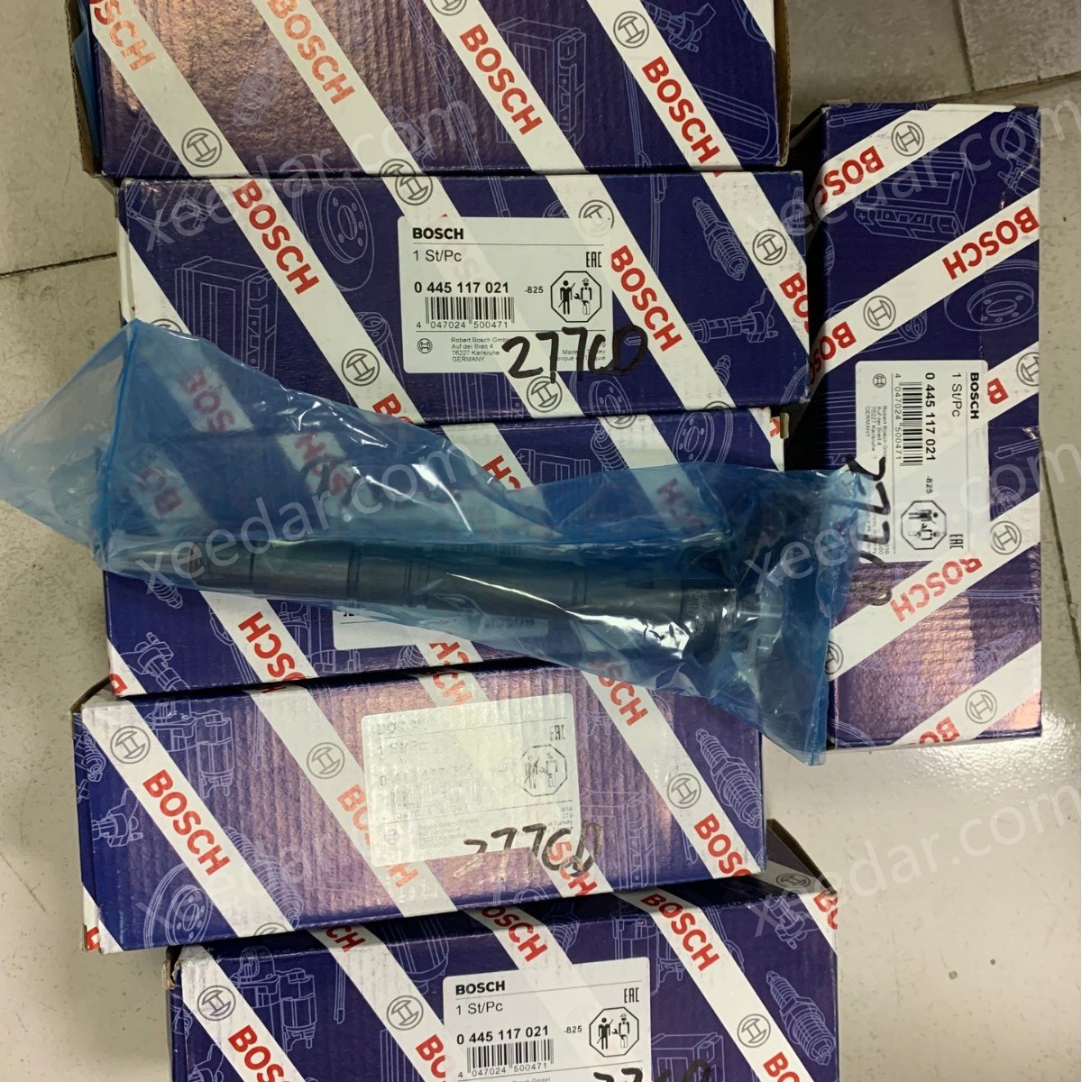 BOSCH Fuel Injector 0445117021
