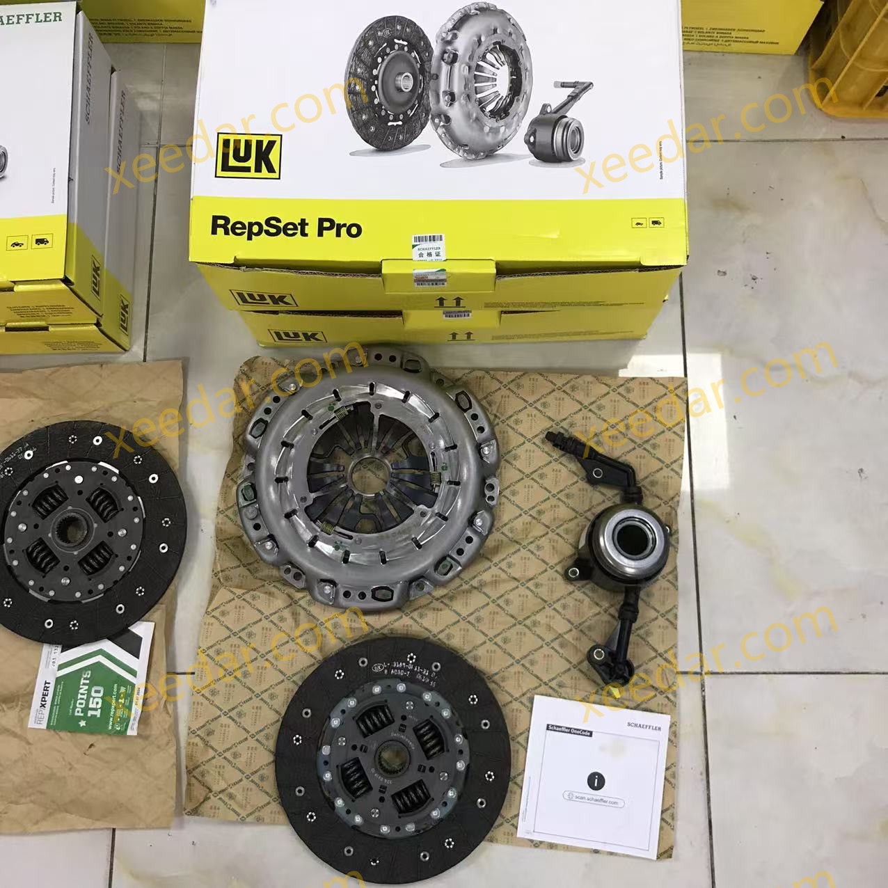 LUK 6243247330 Clutch Kit for Mercedes-Benz (A0002541608)